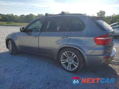 Drugie zdjęcie samochodu z przodu: 2010 BMW X5 M VIN:5YMGY0C5XALK25662 - miniatura