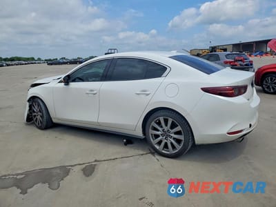 Drugie zdjęcie samochodu z przodu: 2021 MAZDA 3 PREMIUM VIN:JM1BPADL9M1319797 - miniatura