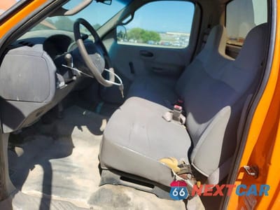 Zdjęcie 7 z 12 samochodu: 2000 FORD F150 VIN:2FTPF17Z6YCA82246 - miniatura