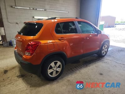 Trzecie zdjęcie samochodu z tyłu: 2015 CHEVROLET TRAX 1LT VIN:KL7CJRSBXFB115440 - miniatura