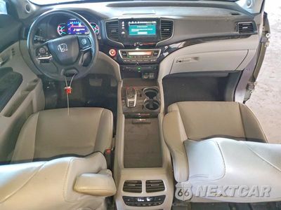 Zdjęcie 8 z 13 samochodu: 2021 HONDA PILOT TOURING VIN:5FNYF6H93MB034089 - miniatura
