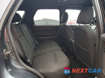Zdjęcie 10 z 12 samochodu: 2008 FORD ESCAPE XLT VIN:1FMCU93Z68KD14912 - miniatura