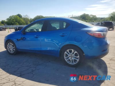 Drugie zdjęcie samochodu z przodu: 2017 TOYOTA YARIS IA BASE VIN:3MYDLBYV3HY191680 - miniatura