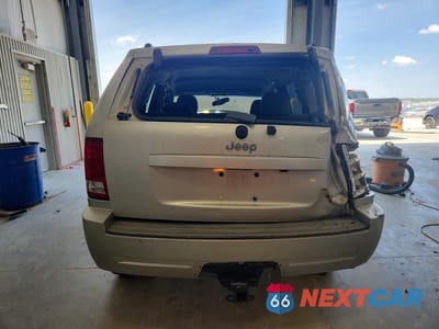 Zdjęcie 6 z 13 samochodu: 2006 JEEP GRAND CHEROKEE LAREDO VIN:1J4GR48K36C250691 - miniatura