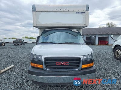 Piąte zdjęcie samochodu w środku: 2022 GMC SAVANA CUTAWAY G4500 VIN:7GZ67UC73NN001159 - miniatura