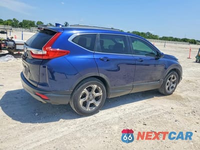 Trzecie zdjęcie samochodu z tyłu: 2017 HONDA CR-V EX VIN:7FARW1H55HE005790 - miniatura