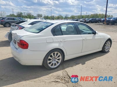 Trzecie zdjęcie samochodu z tyłu: 2006 BMW 325 XI VIN:WBAVD13516KV12268 - miniatura