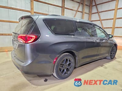 Trzecie zdjęcie samochodu z tyłu: 2020 CHRYSLER PACIFICA TOURING L VIN:2C4RC1BG4LR129223 - miniatura