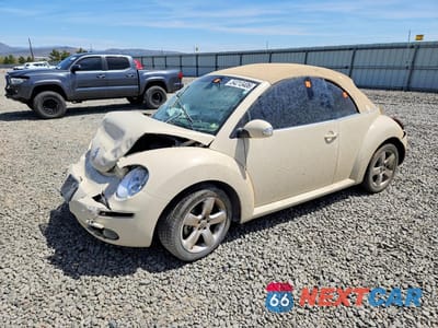 2006 VOLKSWAGEN NEW BEETLE CONVERTIBLE OPTION PACKAGE 2 3VWSF31Y36M317786 - główne zdjęcie licytacji z USA - miniatura