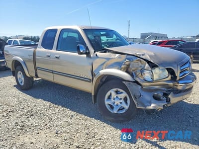 Czwarte zdjęcie samochodu z boku: 2003 TOYOTA TUNDRA ACCESS CAB SR5 VIN:5TBBT44183S381939 - miniatura