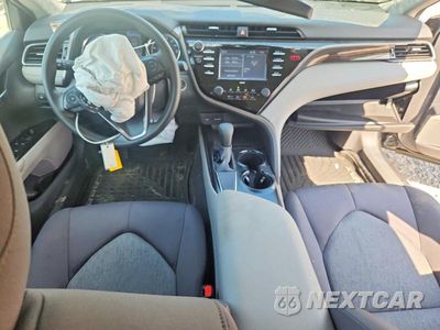 Zdjęcie 8 z 13 samochodu: 2020 TOYOTA CAMRY LE VIN:4T1L11AK6LU986076 - miniatura