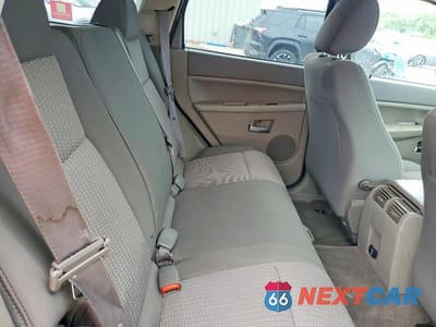 Zdjęcie 11 z 13 samochodu: 2009 JEEP GRAND CHEROKEE LAREDO VIN:1J8GR48K99C549329 - miniatura