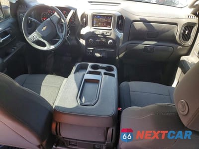 Zdjęcie 8 z 12 samochodu: 2023 CHEVROLET SILVERADO K2500 HEAVY DUTY VIN:1GC4YLEY2PF174122 - miniatura