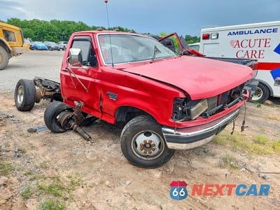 Czwarte zdjęcie samochodu z boku: 1996 FORD F350 VIN:2FDKF37F0TCA62140 - miniatura