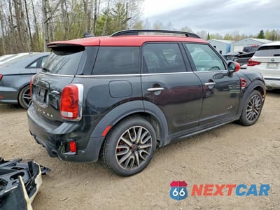 Trzecie zdjęcie samochodu z tyłu: 2019 MINI COOPER JCW COUNTRYMAN ALL4 VIN:WMZYV9C56K3F02693 - miniatura