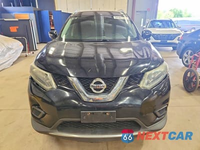 Piąte zdjęcie samochodu w środku: 2014 NISSAN ROGUE SV VIN:5N1AT2MV7EC763261 - miniatura
