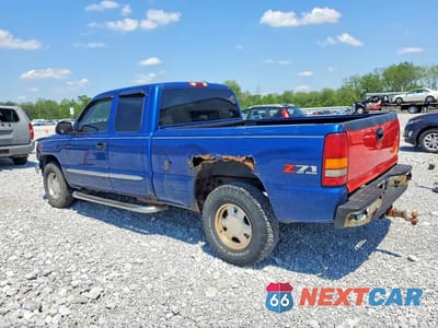 Drugie zdjęcie samochodu z przodu: 2003 GMC NEW SIERRA K1500 VIN:2GTEK19T431320109 - miniatura