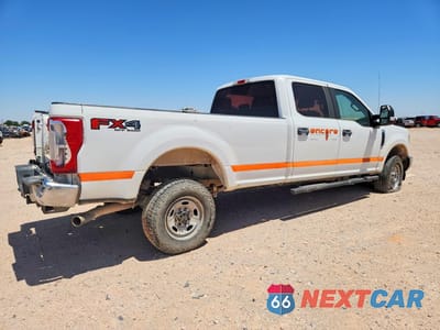 Trzecie zdjęcie samochodu z tyłu: 2017 FORD F250 SUPER DUTY VIN:1FT7W2B66HEF13021 - miniatura