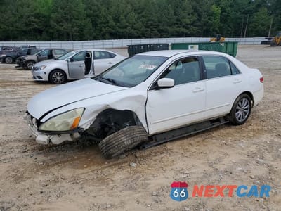 2003 HONDA ACCORD LX 1HGCM56333A008660 - główne zdjęcie licytacji z USA - miniatura