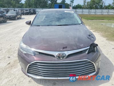 Piąte zdjęcie samochodu w środku: 2018 TOYOTA AVALON XLE PREMIUM VIN:4T1BK1EB4JU265819 - miniatura