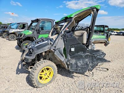 Drugie zdjęcie samochodu z przodu: 2022 JOHN DEERE 835R UTILITY VEHICLE VIN:1M0835RACNM051823 - miniatura