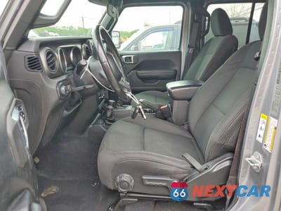Zdjęcie 7 z 12 samochodu: 2020 JEEP GLADIATOR SPORT VIN:1C6HJTAG8LL147237 - miniatura