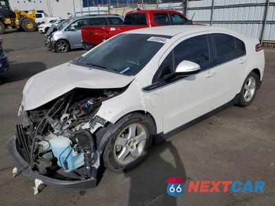 2015 CHEVROLET VOLT 1G1RC6E41FU141764 - główne zdjęcie licytacji z USA - miniatura