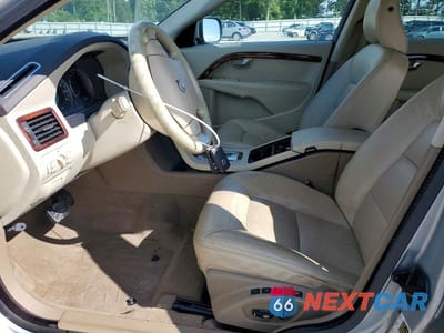 Zdjęcie 7 z 12 samochodu: 2008 VOLVO XC70 VIN:YV4BZ982X81011079 - miniatura
