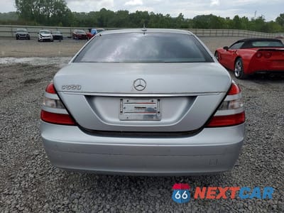 Zdjęcie 6 z 12 samochodu: 2007 MERCEDES-BENZ S 550 VIN:WDDNG71X17A146780 - miniatura