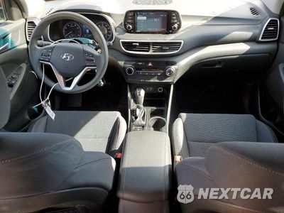 Zdjęcie 8 z 13 samochodu: 2019 HYUNDAI TUCSON SE VIN:KM8J23A4XKU990745 - miniatura