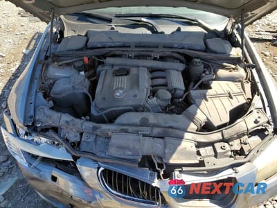 Zdjęcie 11 z 12 samochodu: 2011 BMW 328 XI VIN:WBAPK7C50BA975004 - miniatura