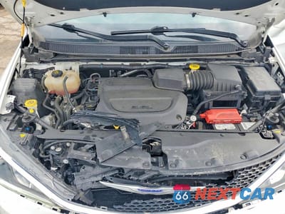 Zdjęcie 12 z 13 samochodu: 2019 CHRYSLER PACIFICA LIMITED VIN:2C4RC1GG3KR576262 - miniatura