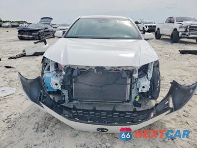 Piąte zdjęcie samochodu w środku: 2025 TOYOTA CAMRY SE VIN:4T1DAACK0SU518568 - miniatura