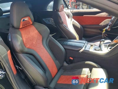 Zdjęcie 10 z 12 samochodu: 2023 BMW M8 VIN:WBSDZ0C0XPCM22524 - miniatura