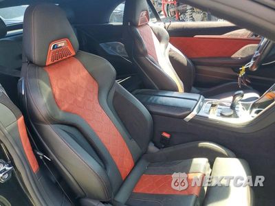 Zdjęcie 10 z 12 samochodu: 2023 BMW M8 VIN:WBSDZ0C0XPCM22524 - miniatura
