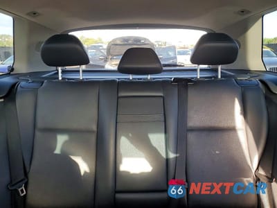 Zdjęcie 10 z 13 samochodu: 2011 MERCEDES-BENZ GLK 350 4MATIC VIN:WDCGG8HB1BF557878 - miniatura