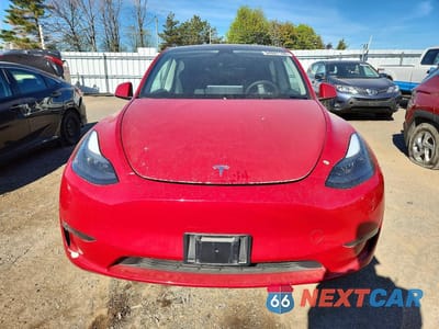 Piąte zdjęcie samochodu w środku: 2023 TESLA MODEL Y VIN:7SAYGAEE3PF705799 - miniatura