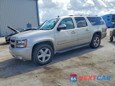 2007 CHEVROLET SUBURBAN C1500 3GNFC16087G194465 - główne zdjęcie licytacji z USA - miniatura