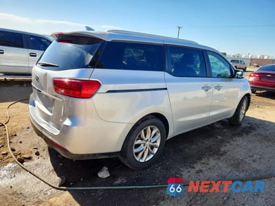 Trzecie zdjęcie samochodu z tyłu: 2021 KIA SEDONA EX VIN:KNDMB5C1XM6664550 - miniatura