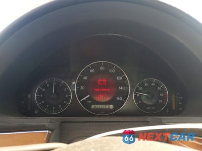 Zdjęcie 9 z 12 samochodu: 2005 MERCEDES-BENZ E 320 VIN:WDBUF65J35A640580 - miniatura