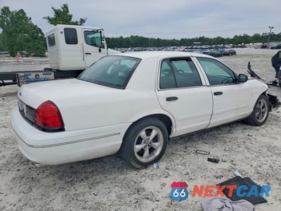 Piąte zdjęcie samochodu w środku: 2003 FORD CROWN VICTORIA POLICE INTERCEPTOR VIN:2FAFP71W93X181418 - miniatura