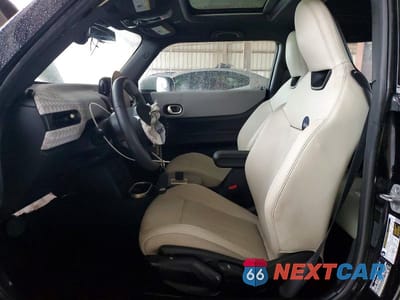 Zdjęcie 7 z 13 samochodu: 2025 MINI COOPER S VIN:WMW23GD04S2W12287 - miniatura