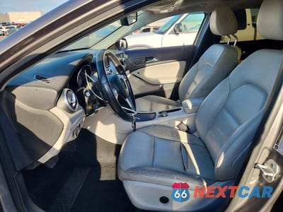 Zdjęcie 7 z 12 samochodu: 2015 MERCEDES-BENZ GLA 250 4MATIC VIN:WDCTG4GB2FJ034364 - miniatura