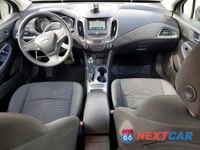 Zdjęcie 8 z 12 samochodu: 2017 CHEVROLET CRUZE LT VIN:1G1BE5SM1H7171455 - miniatura