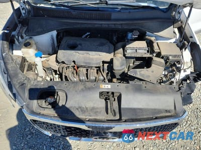 Zdjęcie 12 z 14 samochodu: 2018 KIA SORENTO LX VIN:5XYPGDA30JG408990 - miniatura