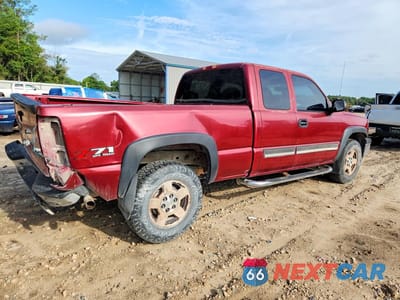 Trzecie zdjęcie samochodu z tyłu: 2005 CHEVROLET SILVERADO K1500 VIN:1GCEK19Z75Z321463 - miniatura