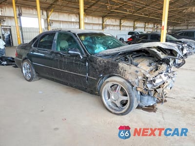 Czwarte zdjęcie samochodu z boku: 2002 ACURA 3.5RL VIN:JH4KA966X2C013229 - miniatura