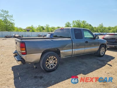 Trzecie zdjęcie samochodu z tyłu: 2000 GMC NEW SIERRA C1500 VIN:2GTEC19T5Y1160018 - miniatura