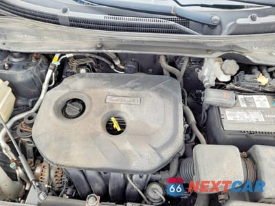 Zdjęcie 7 z 10 samochodu: 2015 HYUNDAI TUCSON GLS VIN:KM8JT3AF0FU971576 - miniatura