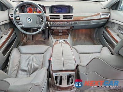 Zdjęcie 8 z 12 samochodu: 2003 BMW 745 LI VIN:WBAGN63443DR08690 - miniatura